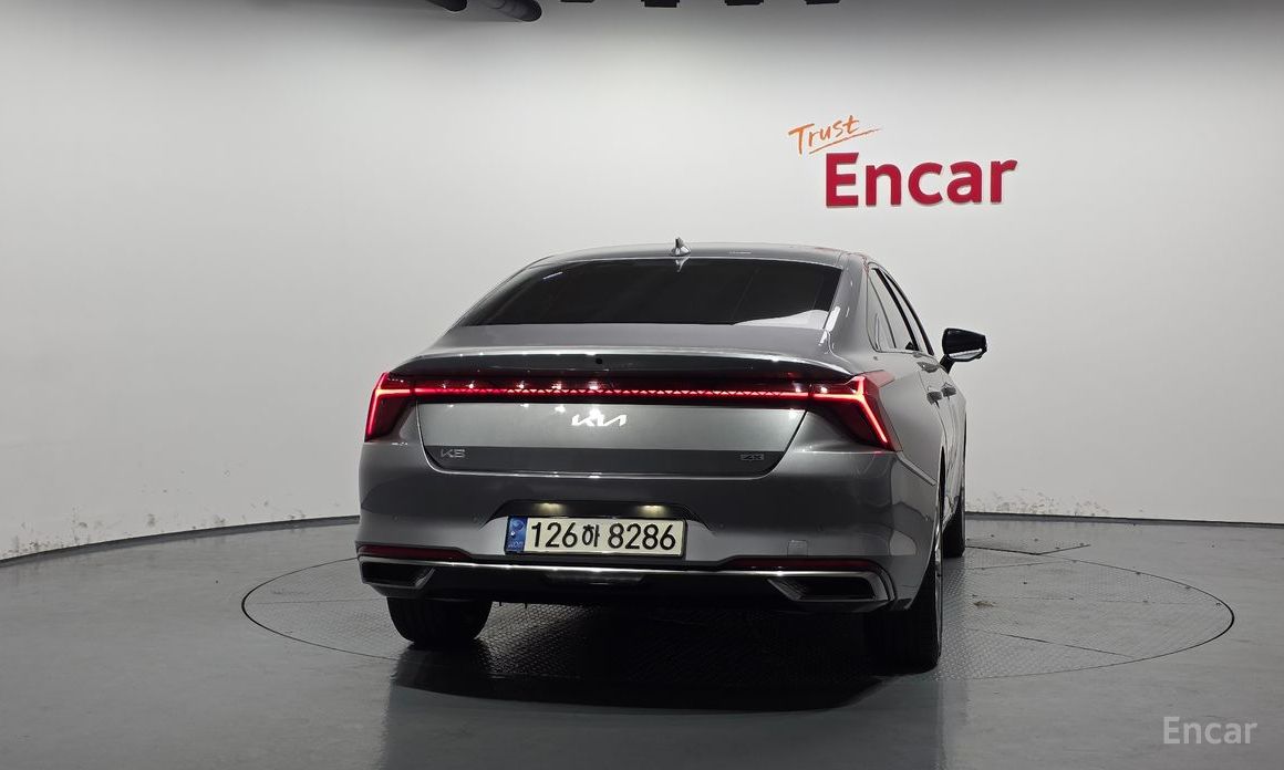  Kia K8