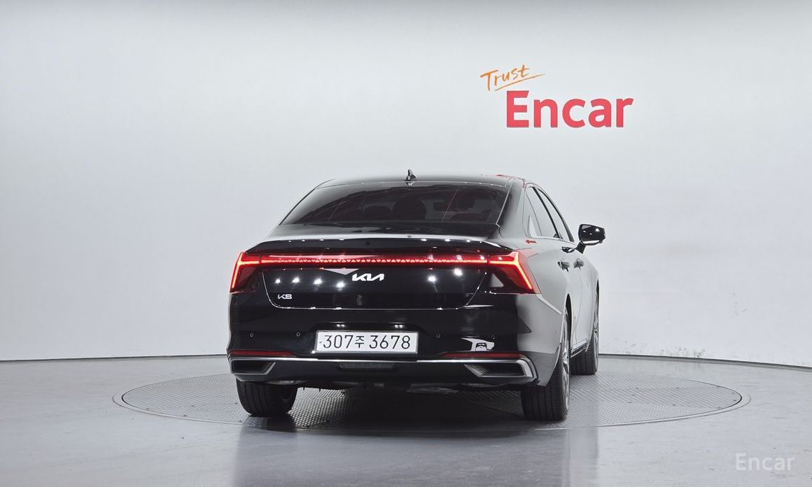  Kia K8