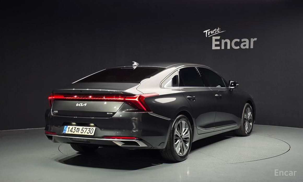  Kia K8