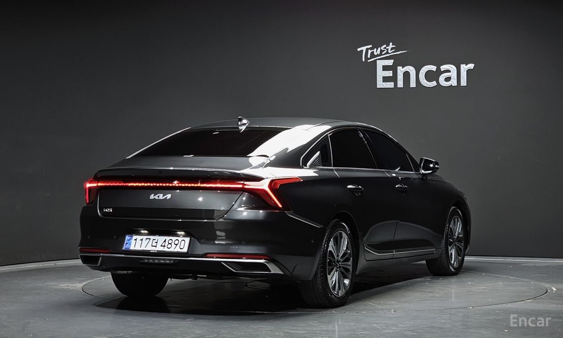  Kia K8