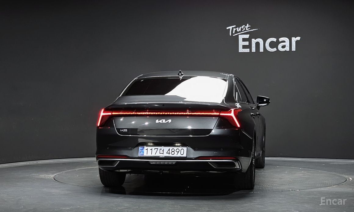  Kia K8