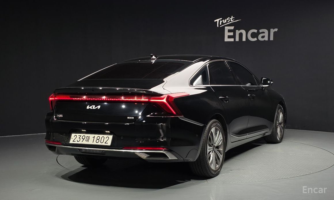  Kia K8