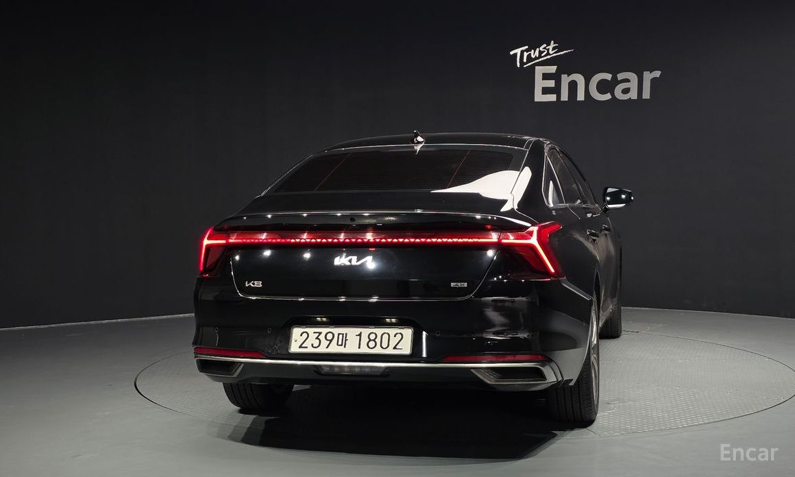  Kia K8