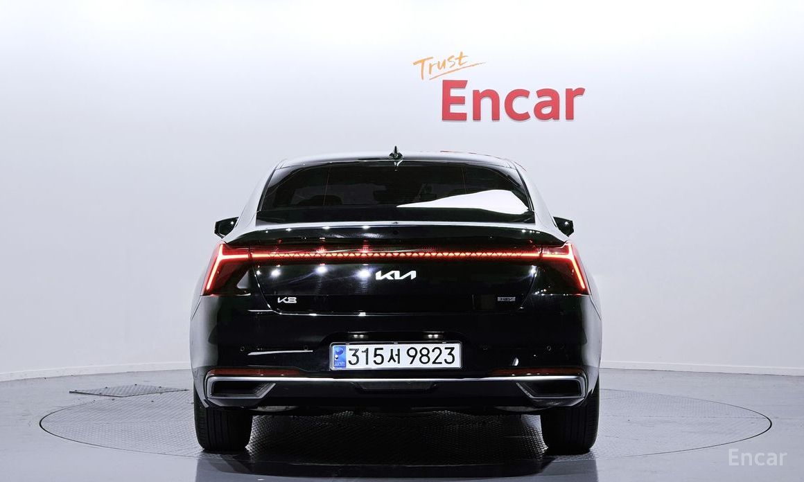  Kia K8