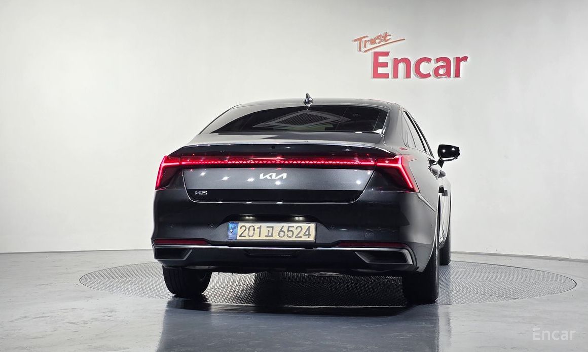  Kia K8