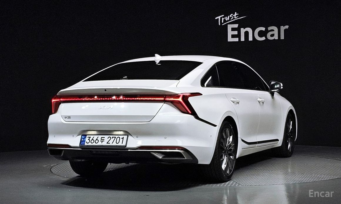  Kia K8