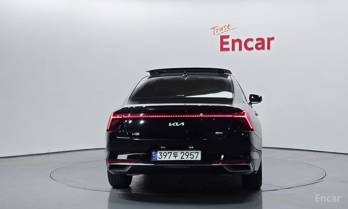  Kia K8