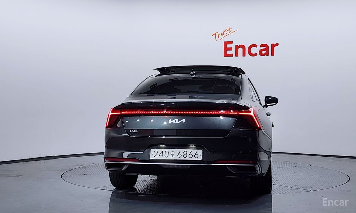  Kia K8