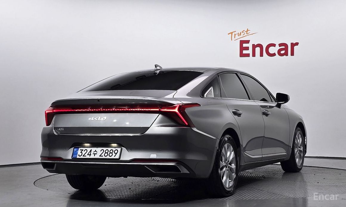  Kia K8