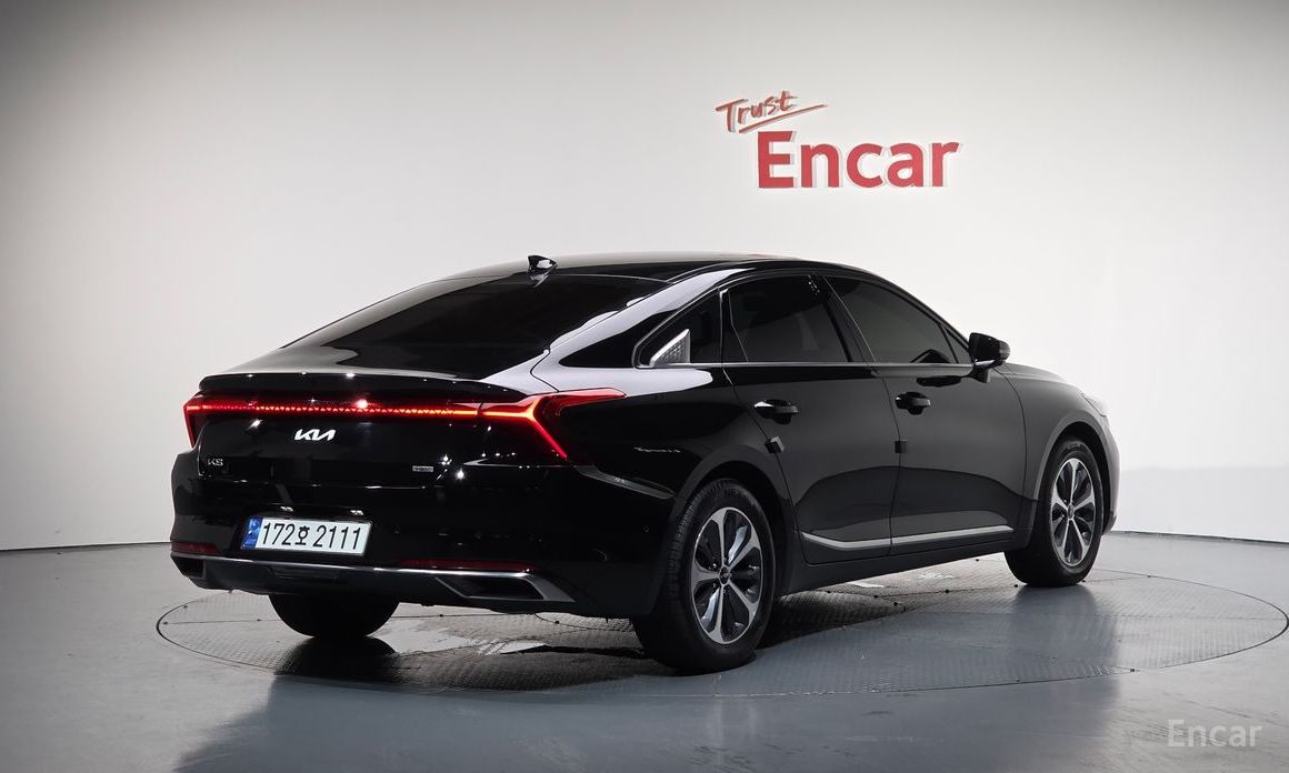  Kia K8