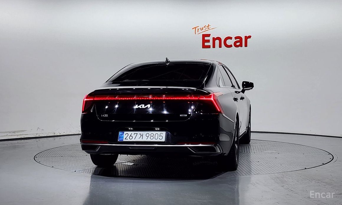  Kia K8