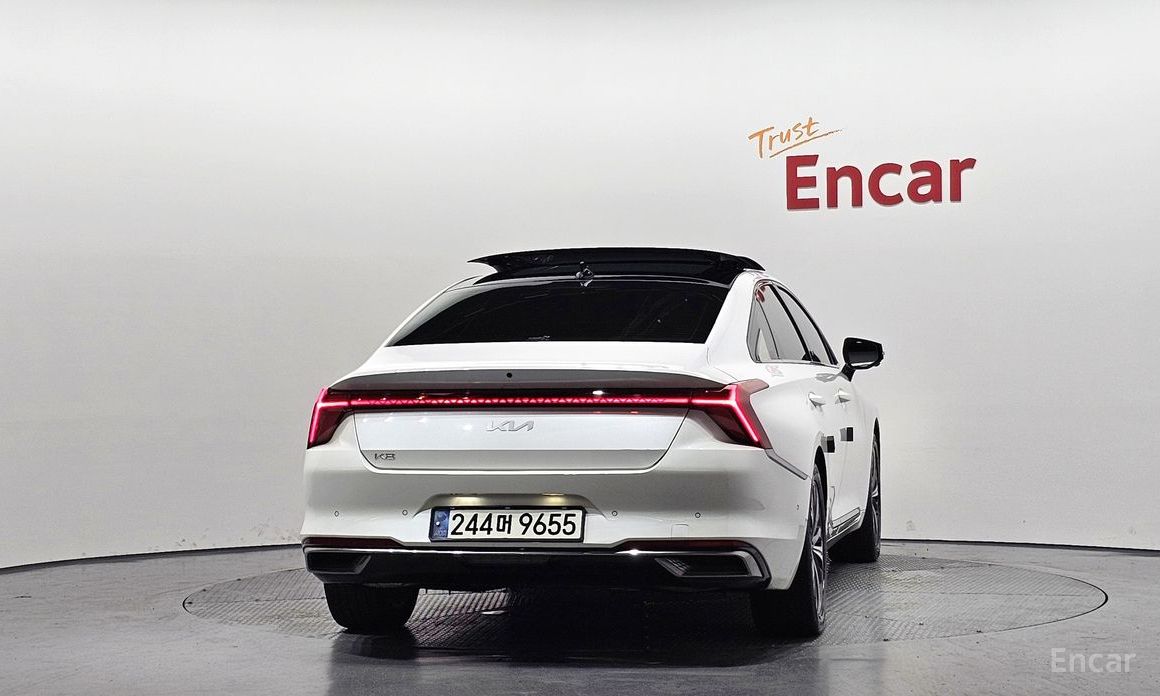  Kia K8