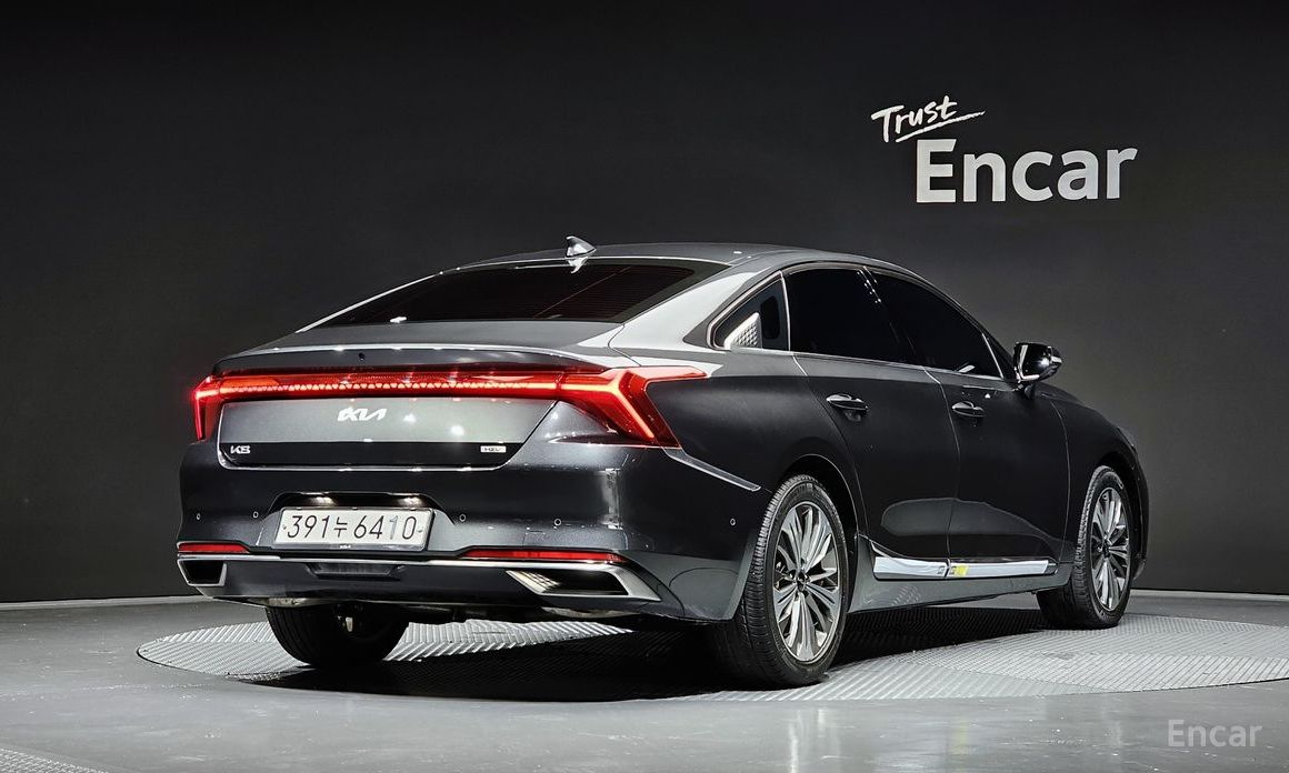  Kia K8