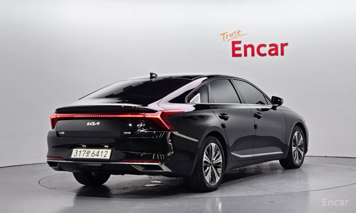  Kia K8