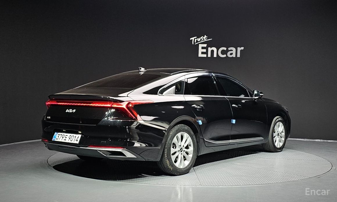  Kia K8
