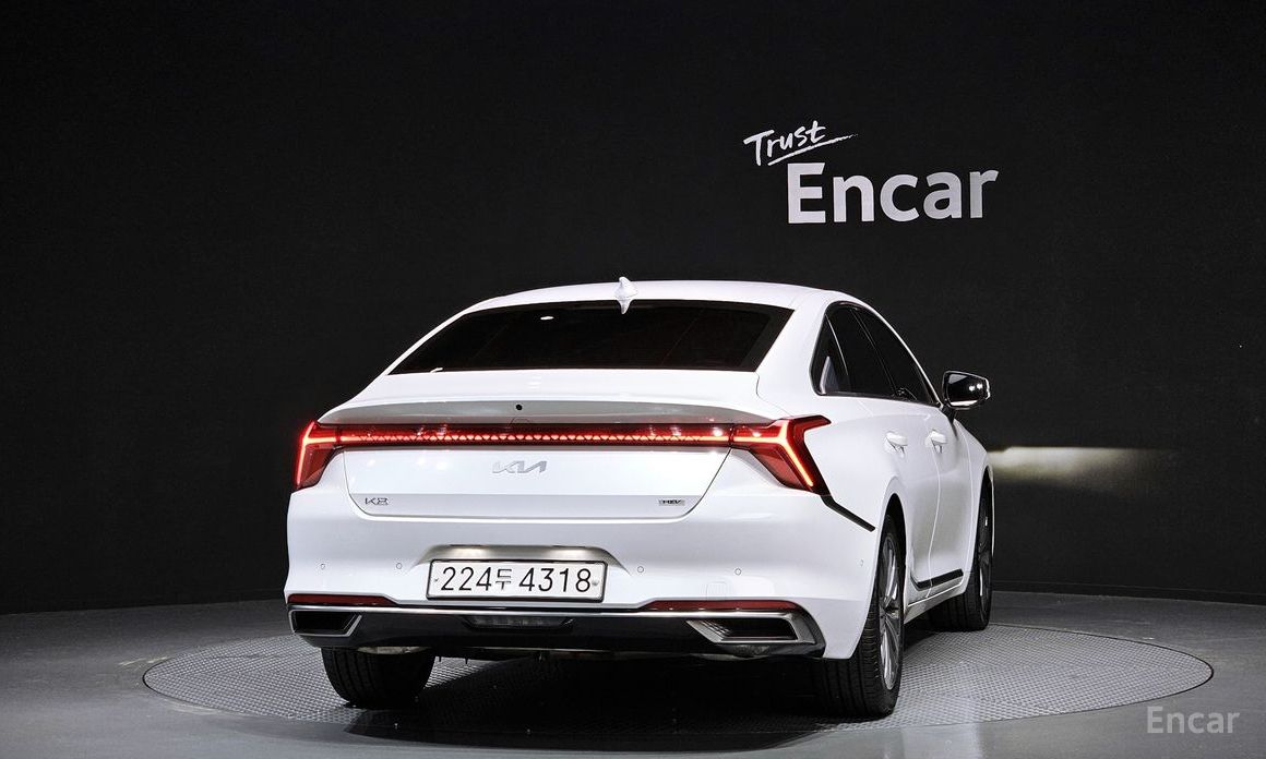  Kia K8