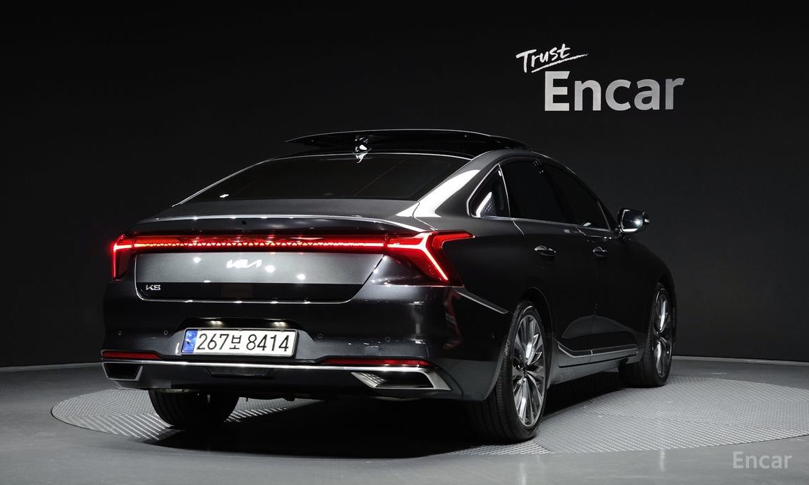  Kia K8