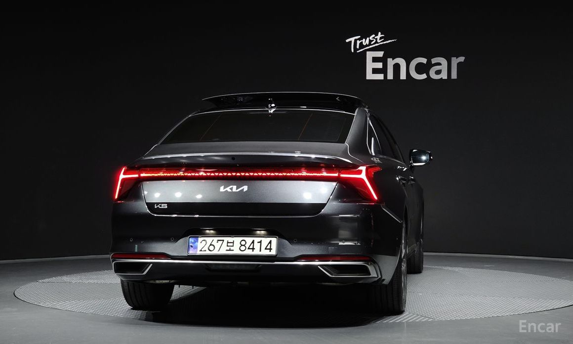  Kia K8
