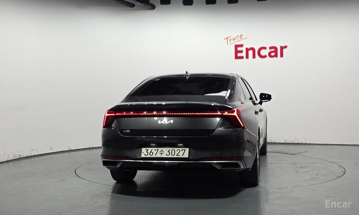  Kia K8