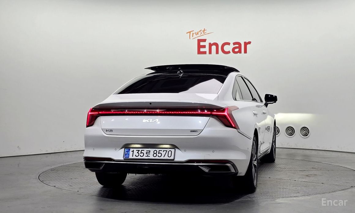  Kia K8
