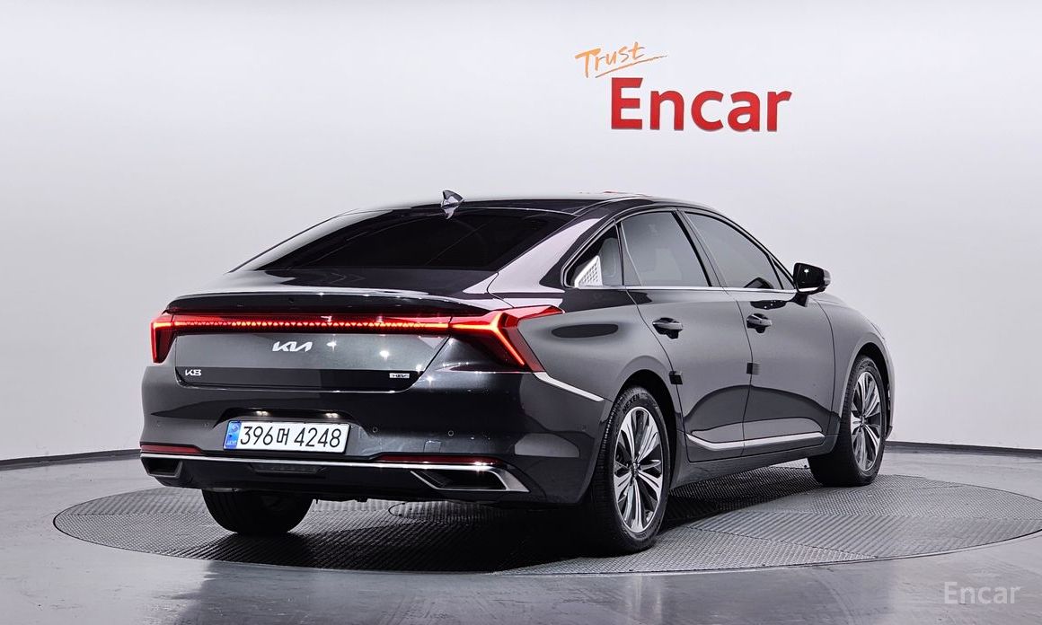  Kia K8