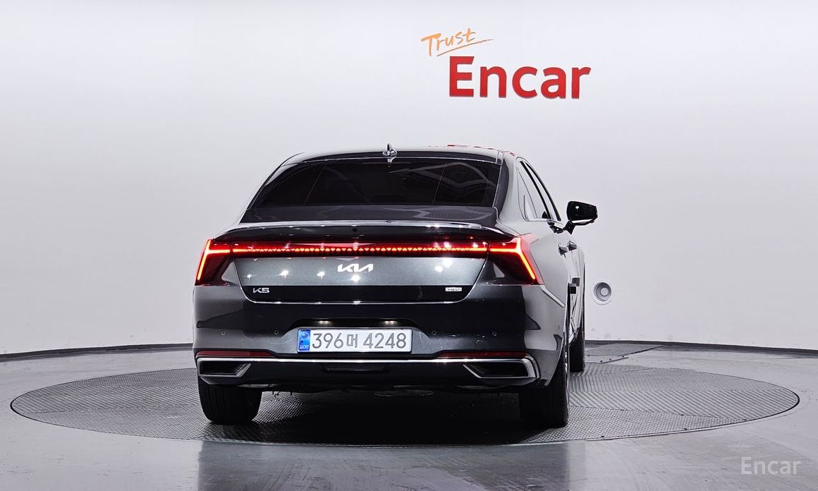  Kia K8