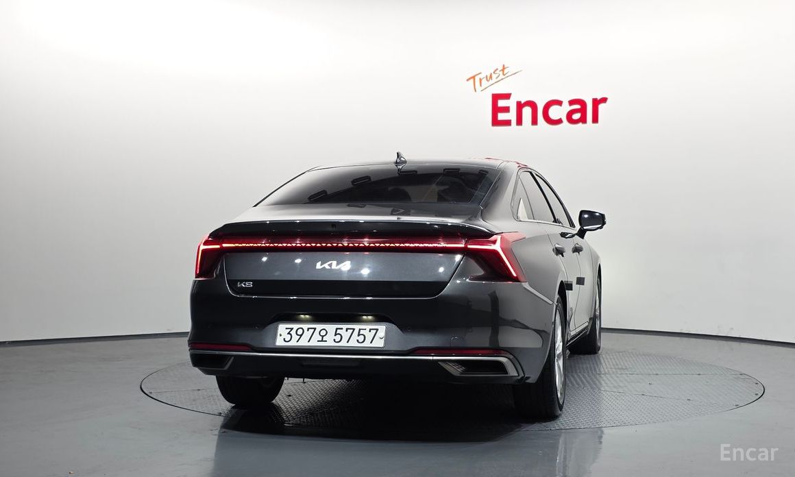  Kia K8