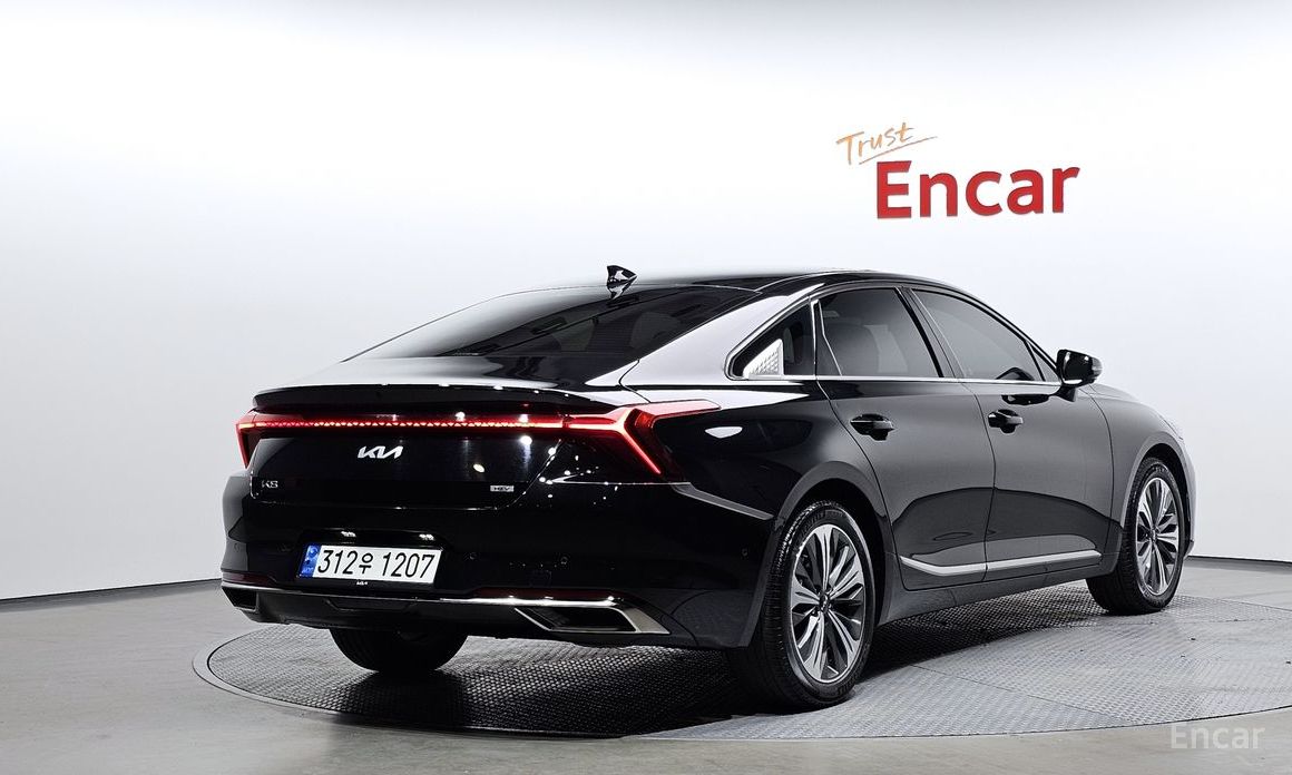  Kia K8