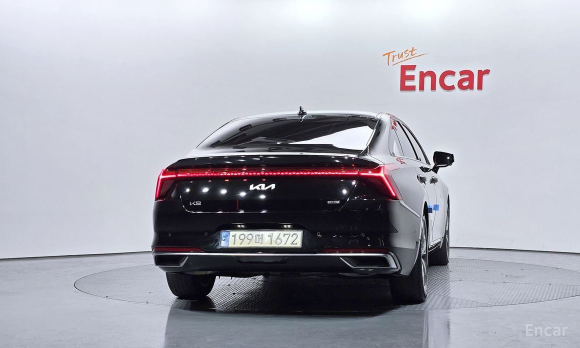  Kia K8
