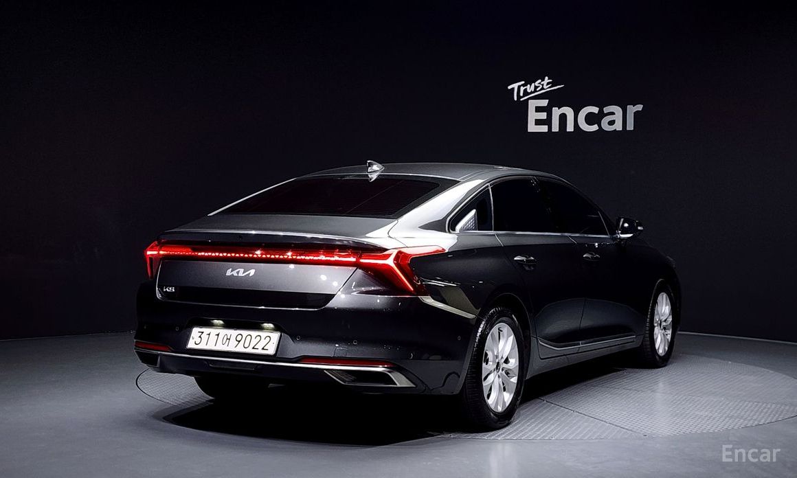  Kia K8
