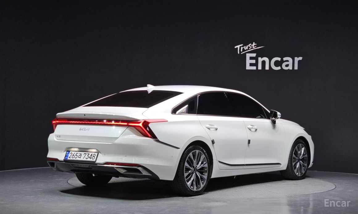  Kia K8