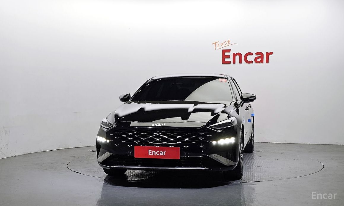  Kia K8