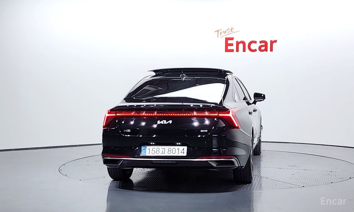  Kia K8