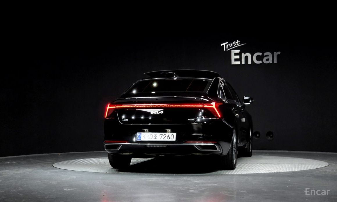  Kia K8