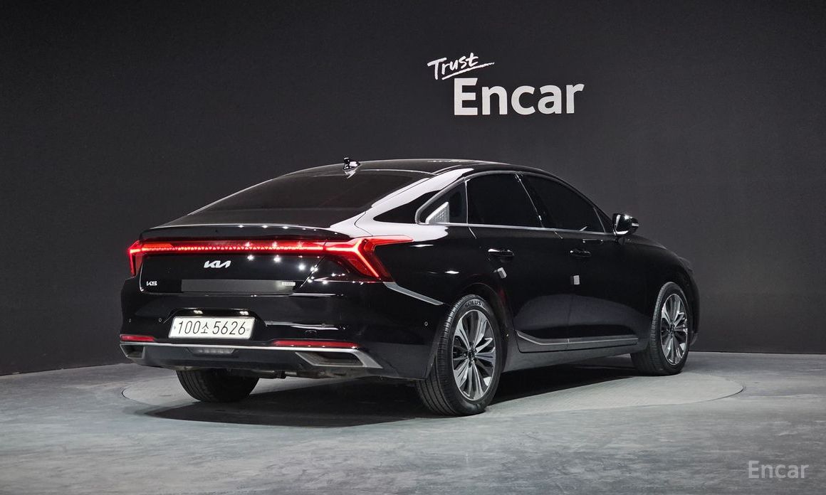  Kia K8