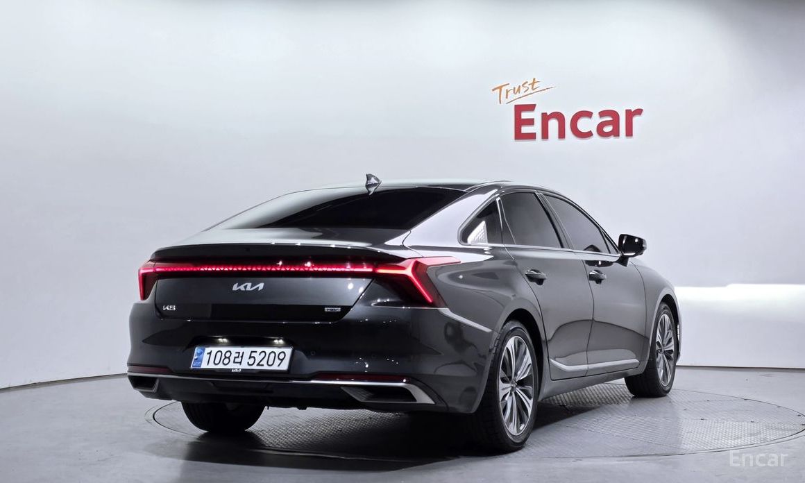 Kia K8