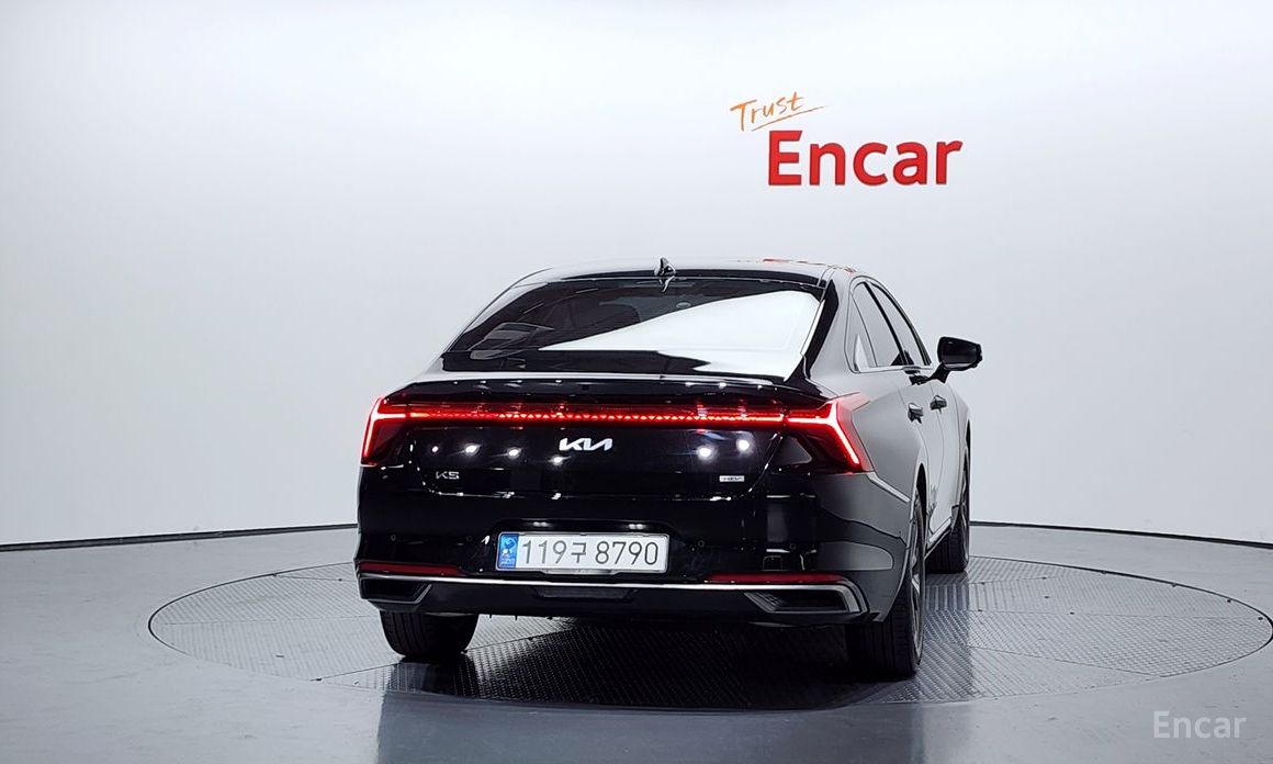  Kia K8