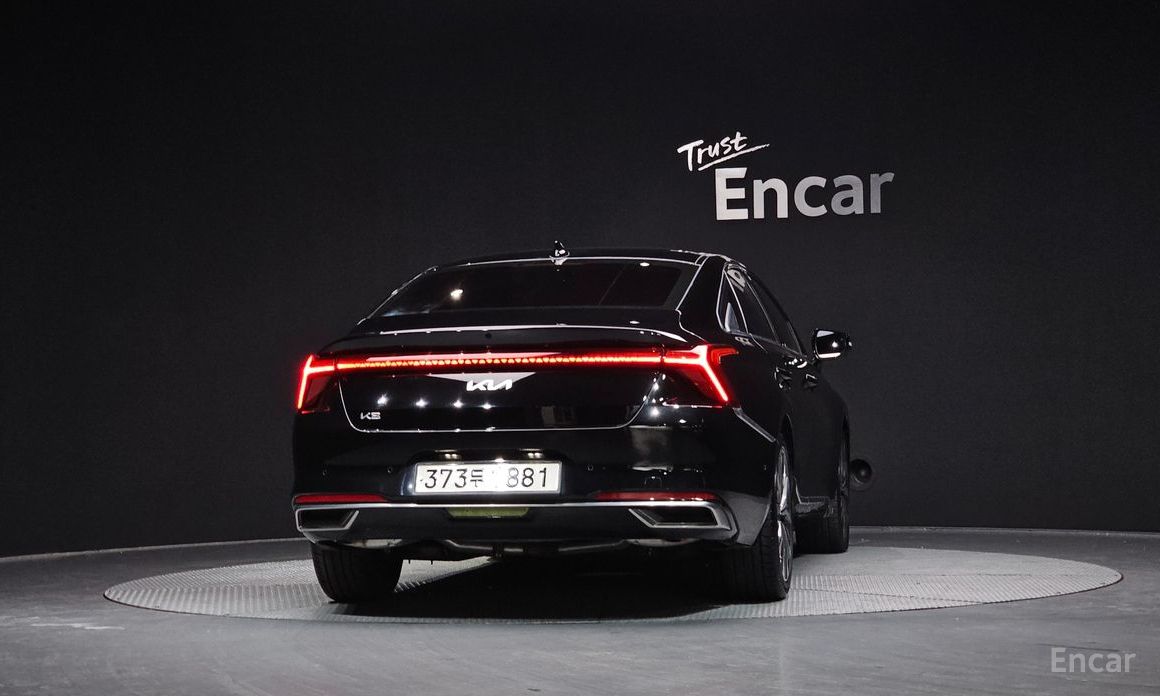  Kia K8