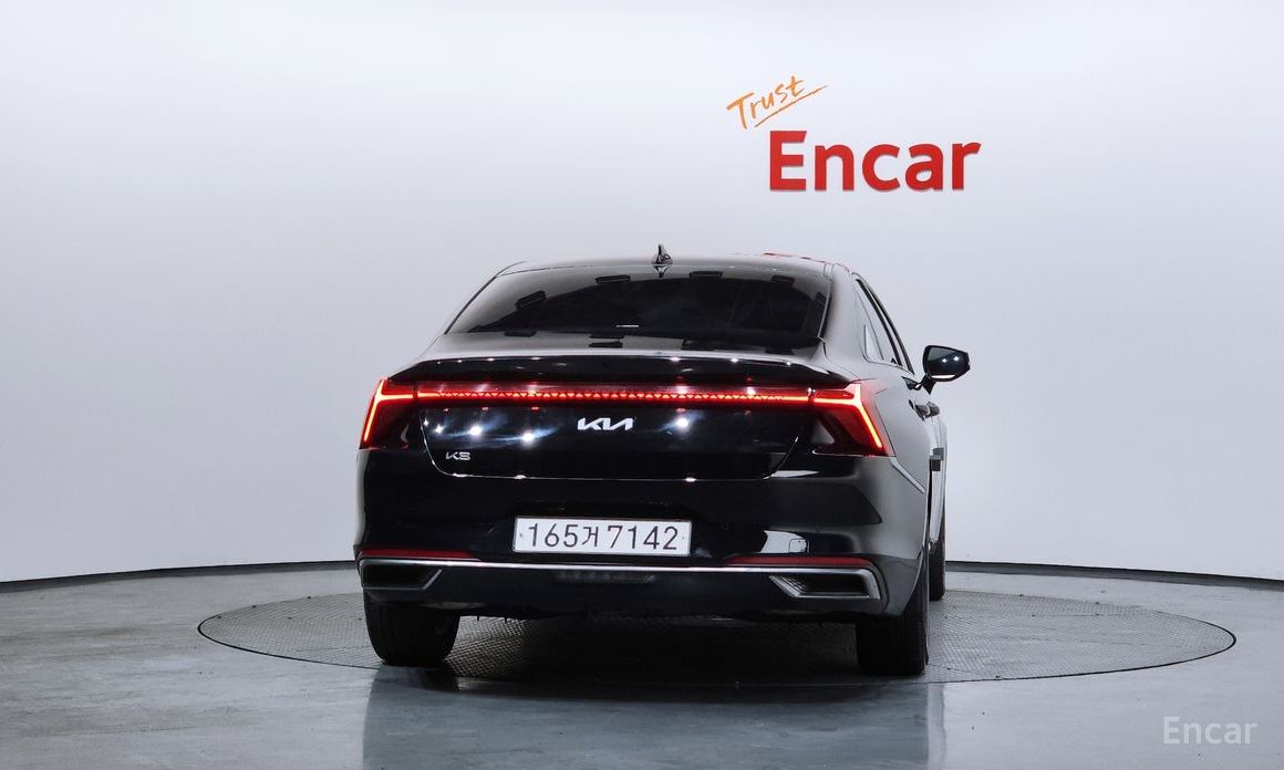  Kia K8