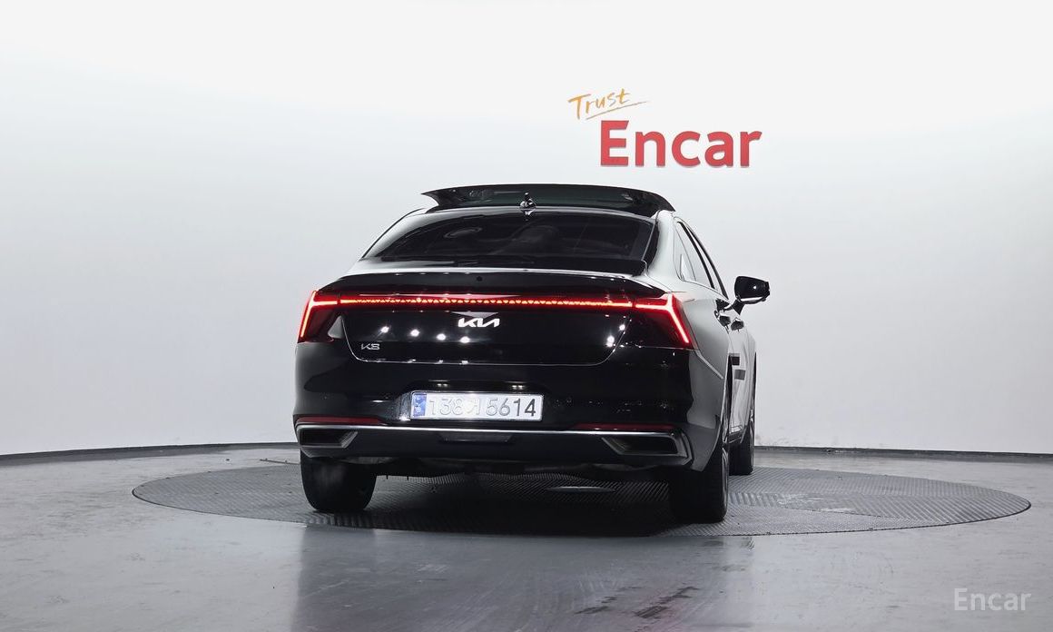  Kia K8