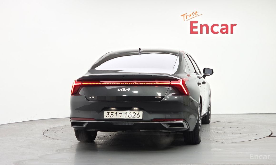  Kia K8