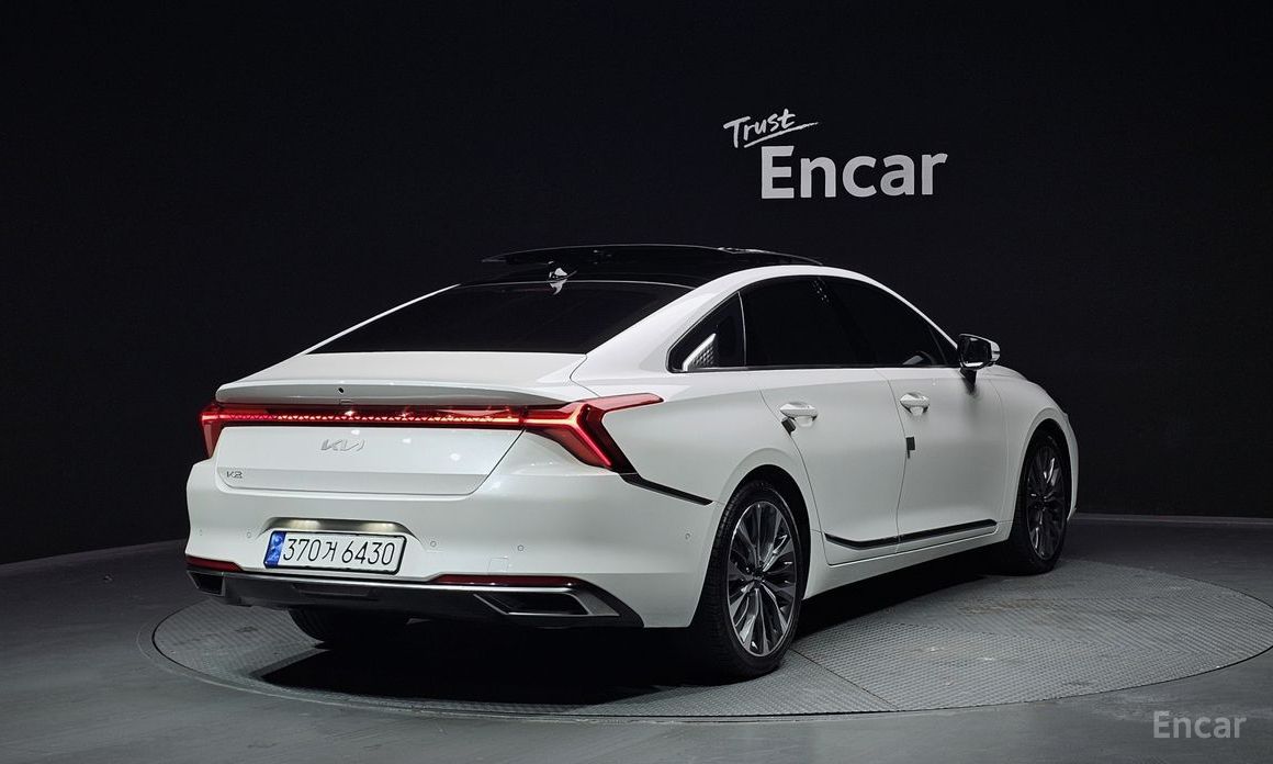  Kia K8