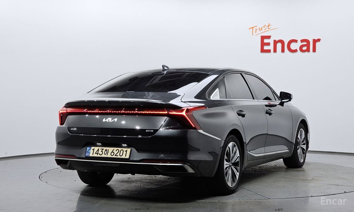  Kia K8