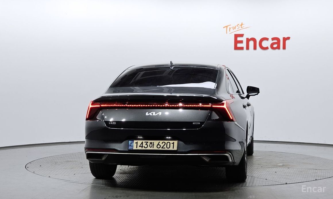  Kia K8