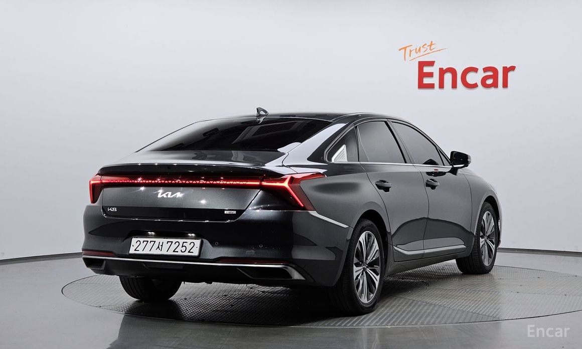  Kia K8