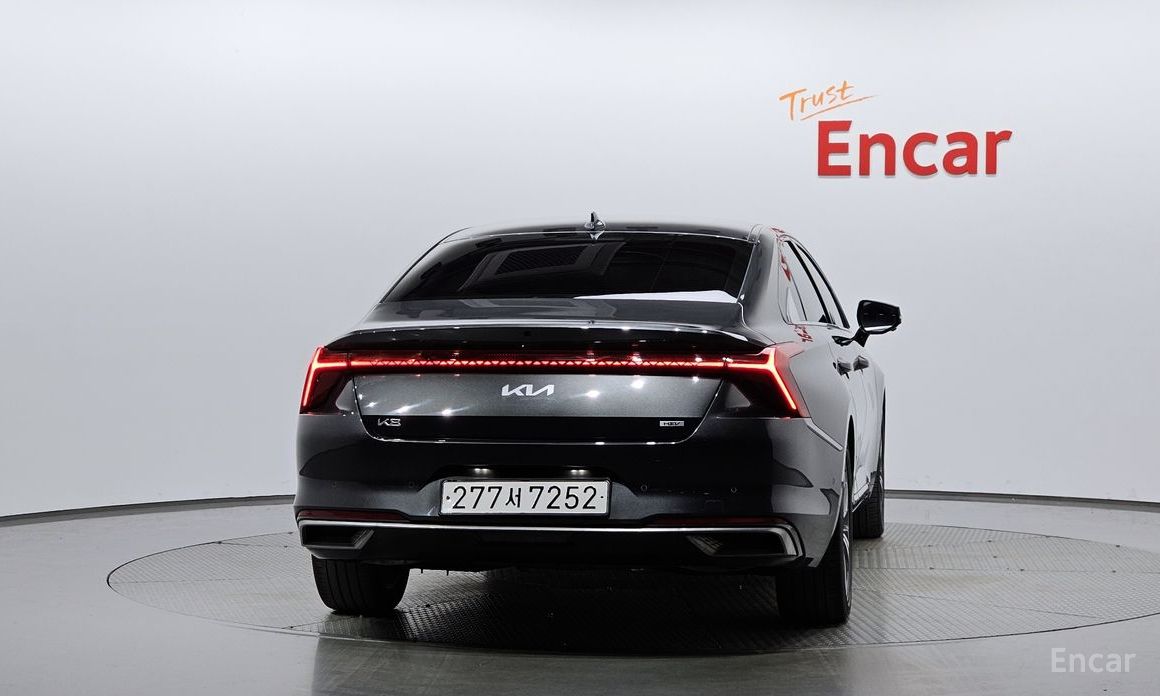  Kia K8