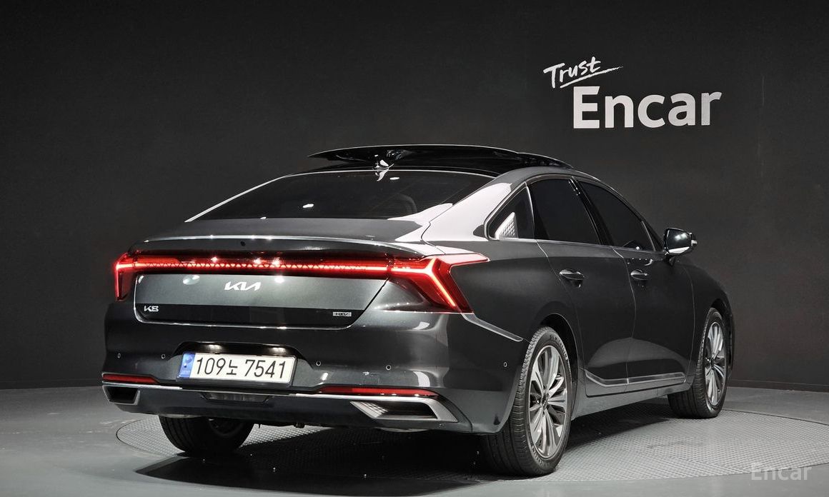  Kia K8