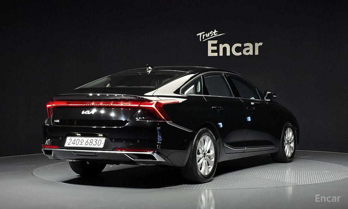  Kia K8