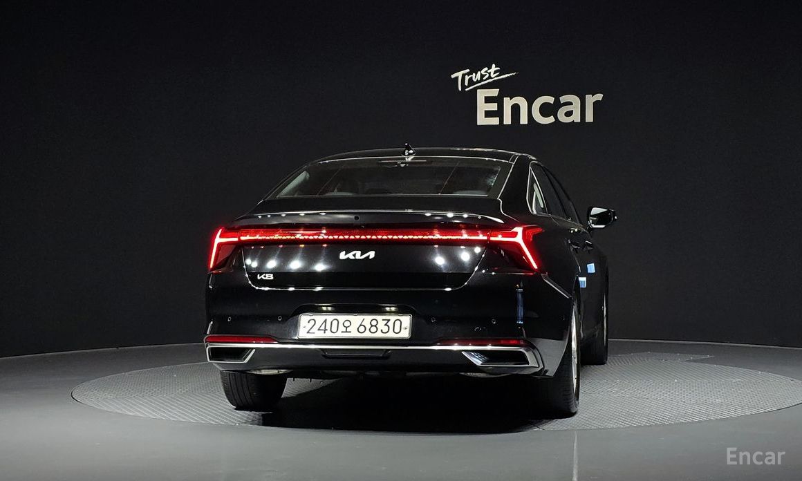  Kia K8