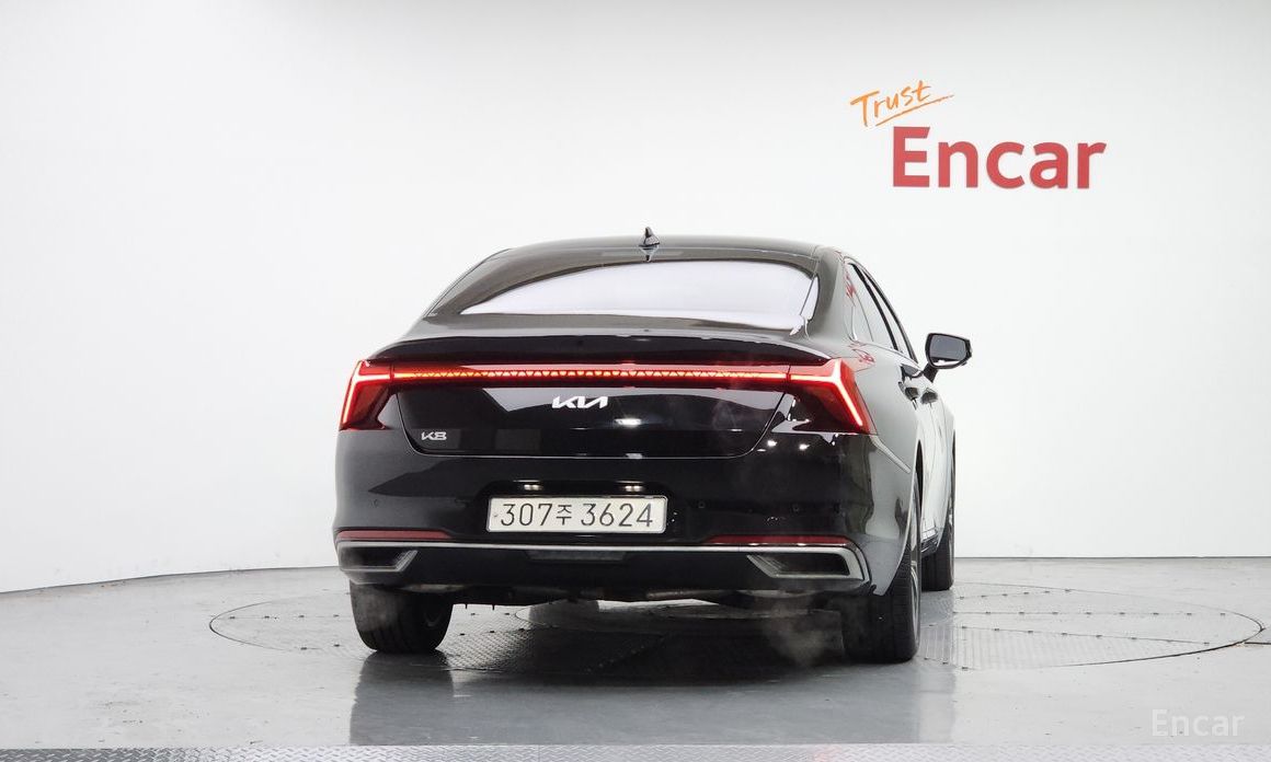  Kia K8